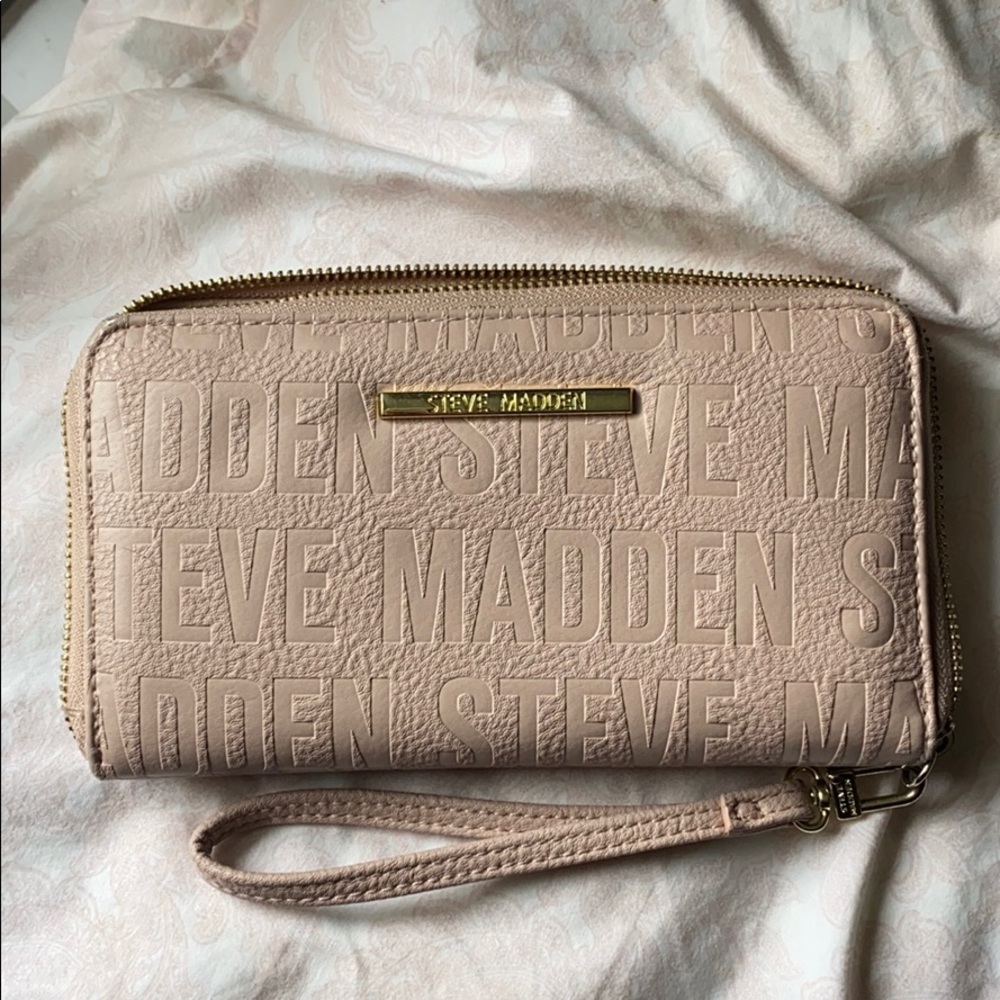 Steve Madden Pink Clutch